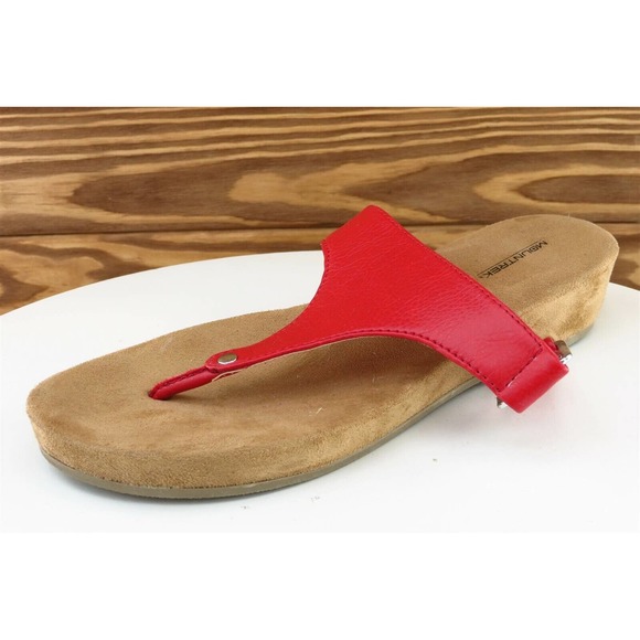Mountrek Sz 7 W‎ Red Thong Synthetic Women Sandals Sophie - Picture 1 of 8
